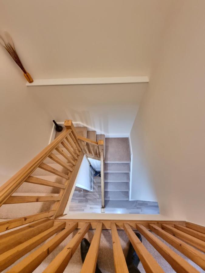 2 Bedroom - City Centre Location - Perfect For Family'S Bradford  Exterior foto